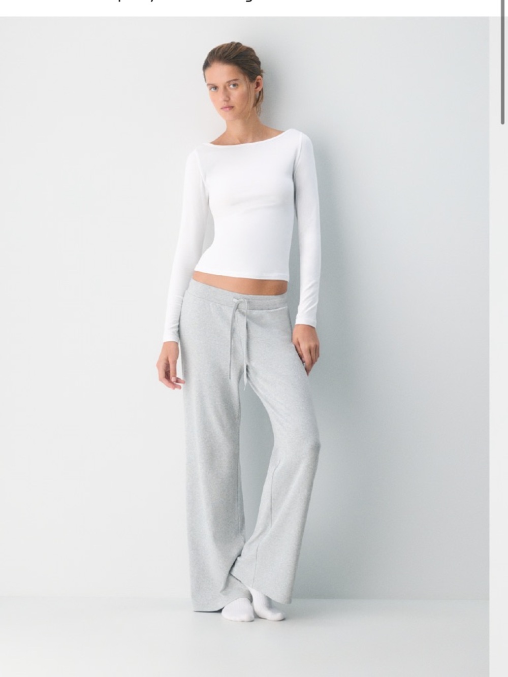 Aritzia boat neck long sleeve Size large